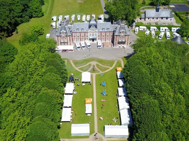 Franc succès pour la 4ème édition de Camping-Cars et Solidarité au Château